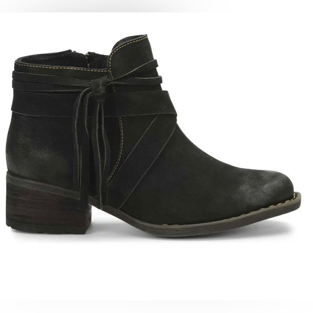 Born Montilla Ankle Boots With Tassel - Black - 9